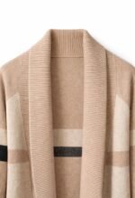 Cardigan long femme à col châle – Motif à carreaux modernes – Image 5