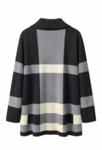 Cardigan long femme à col châle – Motif à carreaux modernes – Image 3