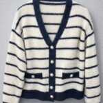 Cardigan femme rayé à boutons perlés – doux et chaud